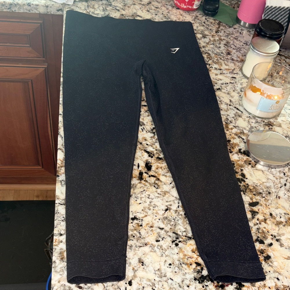 GymShark Capri Black Leggings size small
